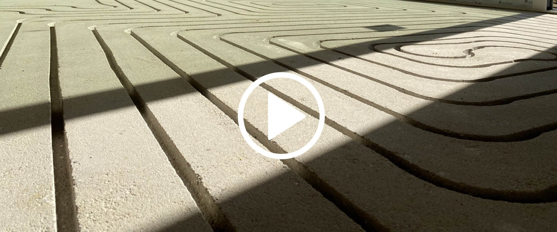 Bekijk de presentatie video van vloerverwarming infrezen